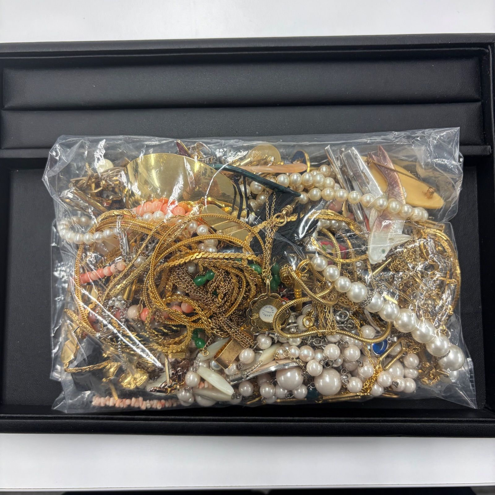 イミテーションアクセサリー まとめ売り 【アクセサリー】約1.5