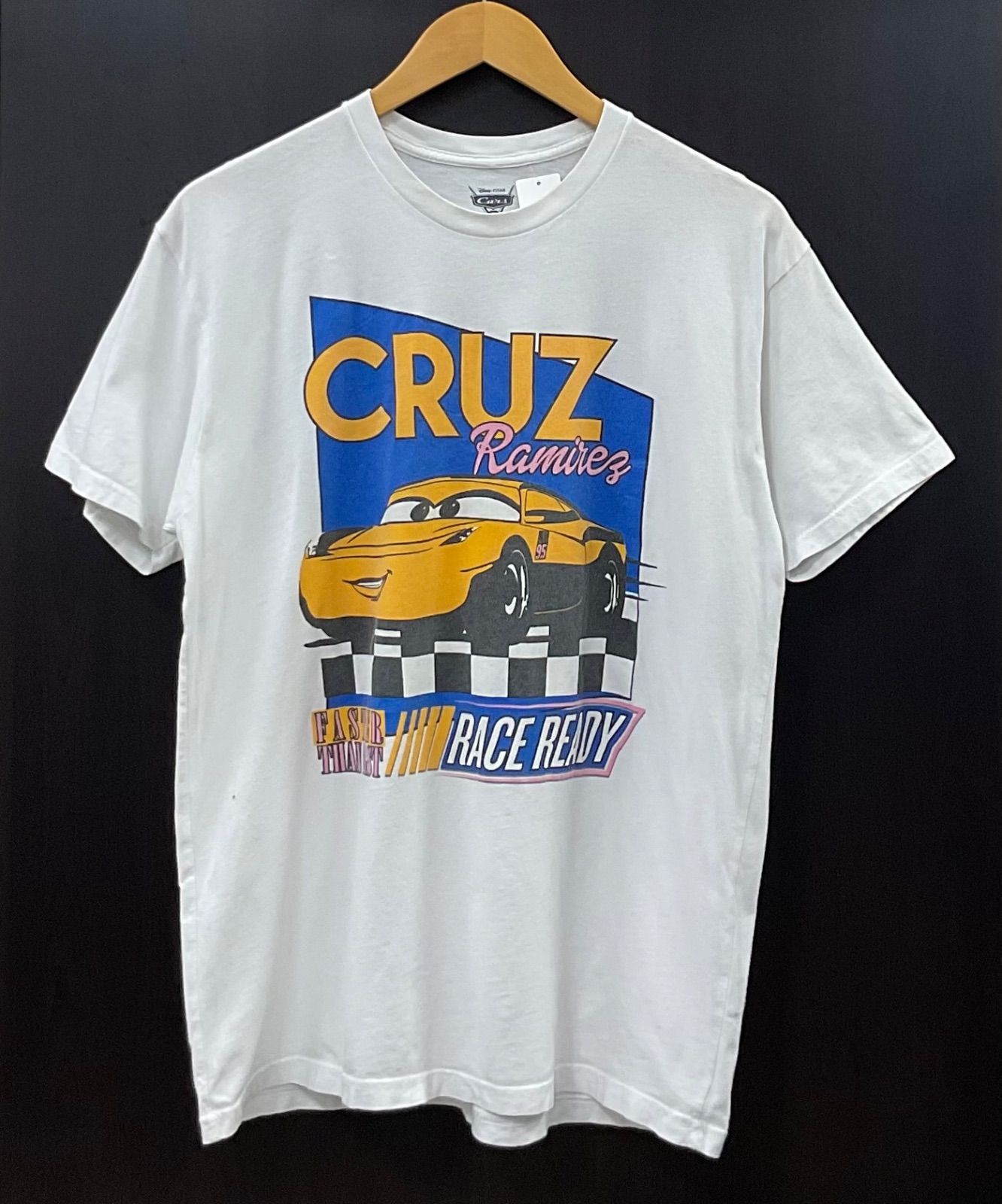 Kith ディズニー　カーズ　ピクサー　Tシャツ Amazon | ディズニー ピクサー カーズ オン ザ ロード ランブラー T