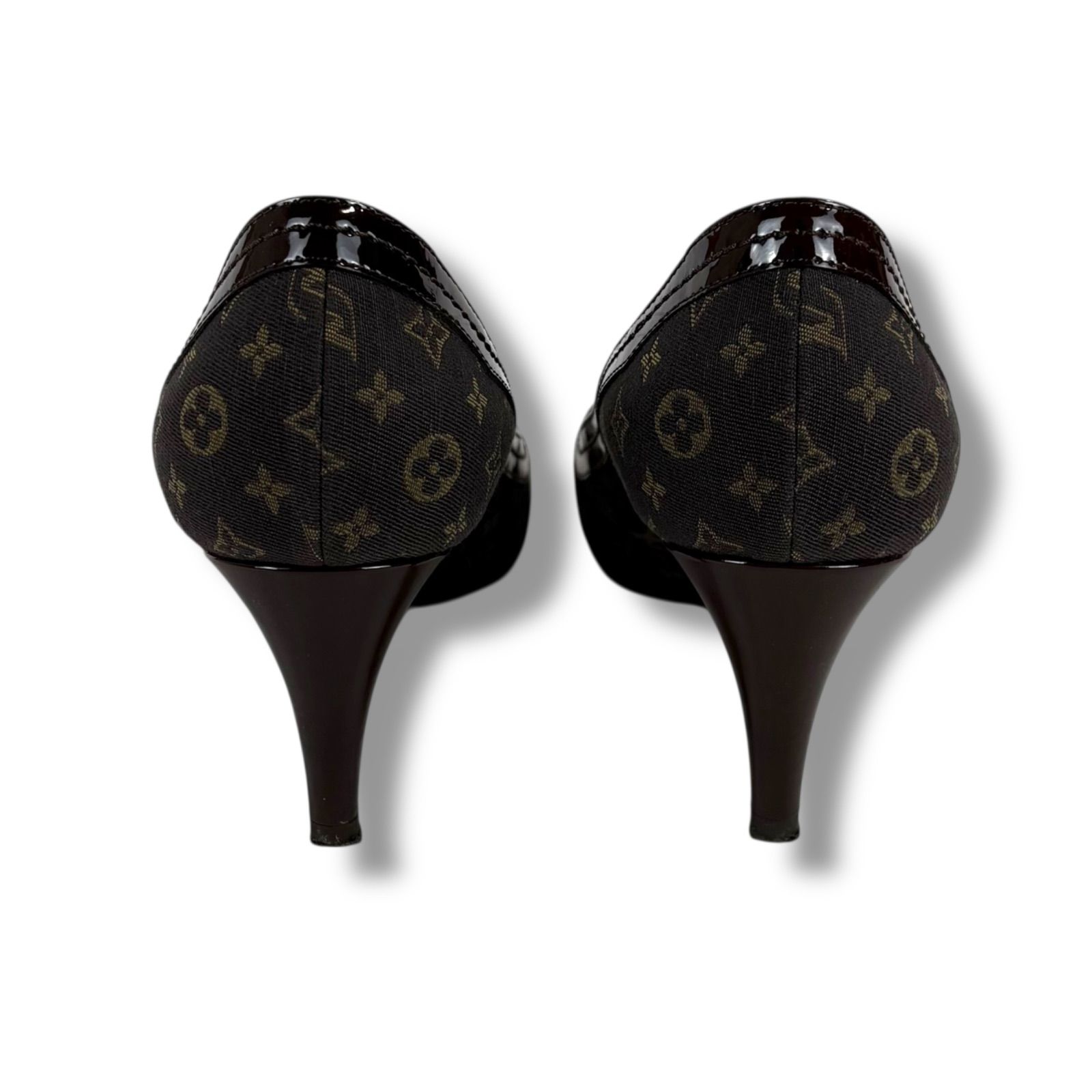 LOUIS VUITTON ルイヴィトン モノグラムミニ ポインテッドトゥ