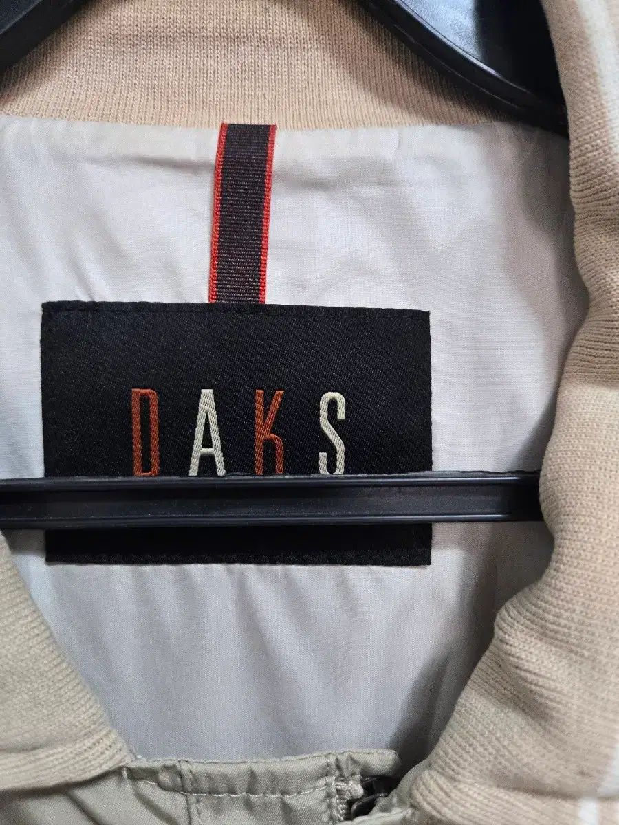 ダックス DAKS - ジャケット ベージュ M Daks(ダックス) E1⁄ダウン 