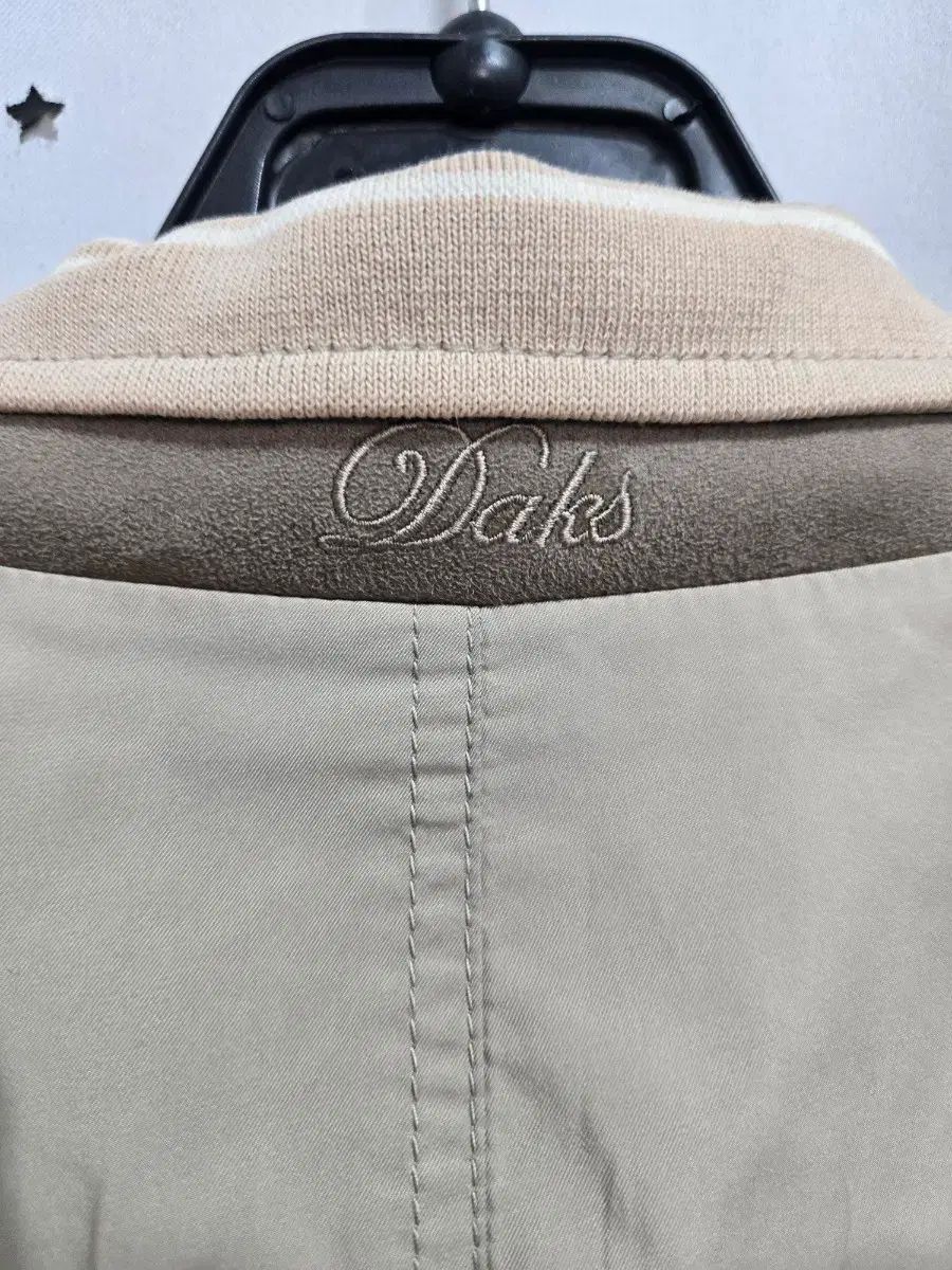 ダックス DAKS - ジャケット ベージュ M Daks(ダックス) E1⁄ダウン 