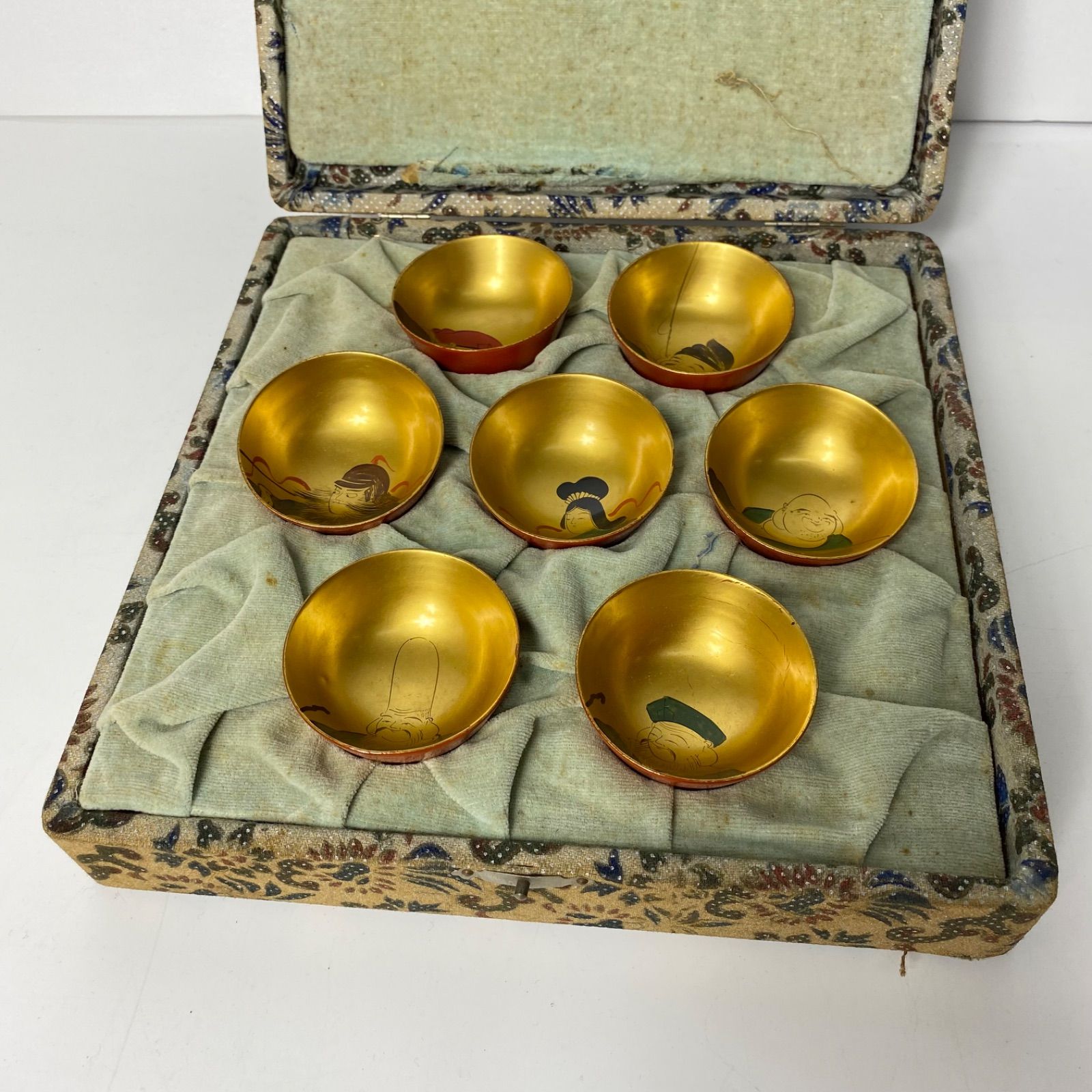 七福神 内金 盃 8客セット 共箱付き 金彩 酒器 漆器 時代物 縁起物
