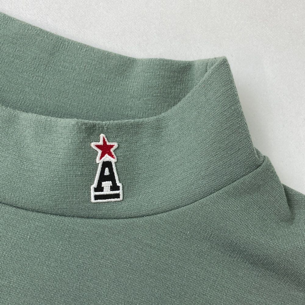 サイズ：48 ARCHIVIO アルチビオ ハイネック 長袖Tシャツ カーキ系