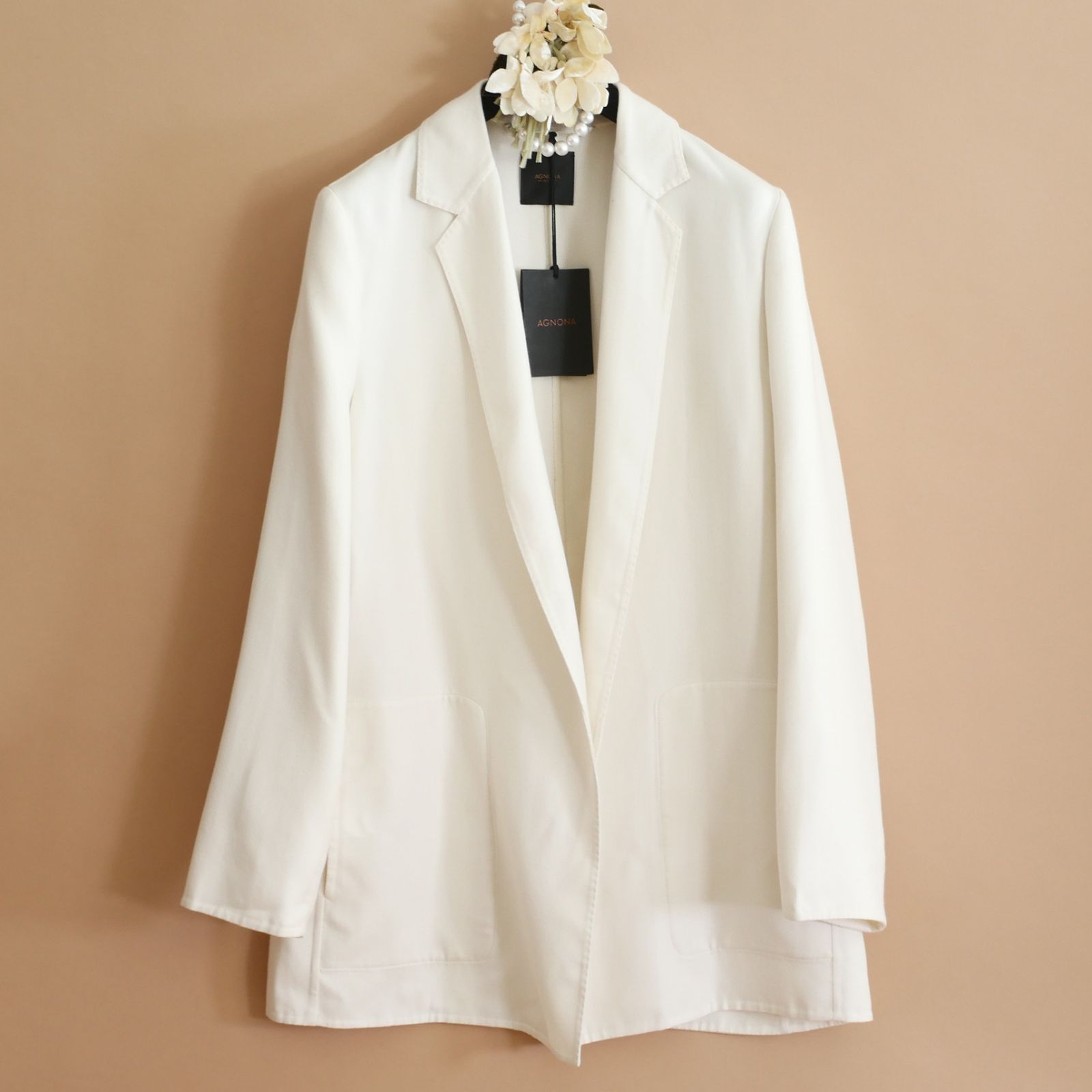 アニオナ AGNONA カシミヤ ノーカラージャケット 42 アニオナ AGNONA カシミヤ ノーカラージャケット 42 アニュアンス