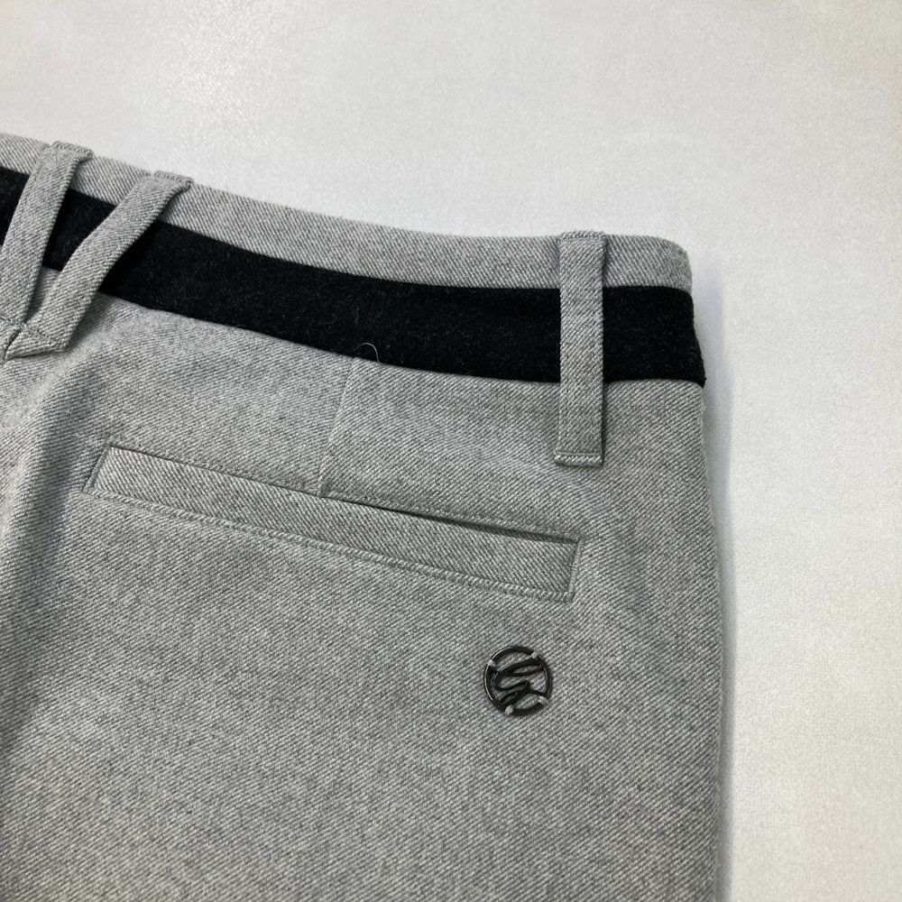 極美品DESCENTE GOLF レディースパンツ S グレー サイズ：S DESCENTE GOLF デサントゴルフ 裾ロゴ ストレッチスカート