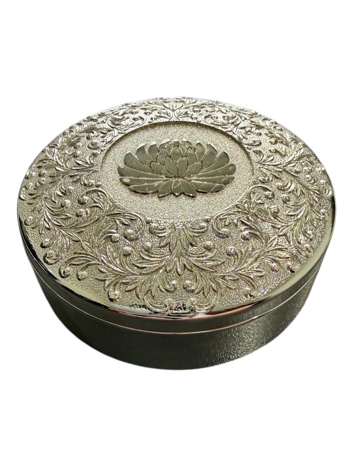 管理201】宮内庁限定 ボンボニエール 銀色 本体のみ - メルカリ