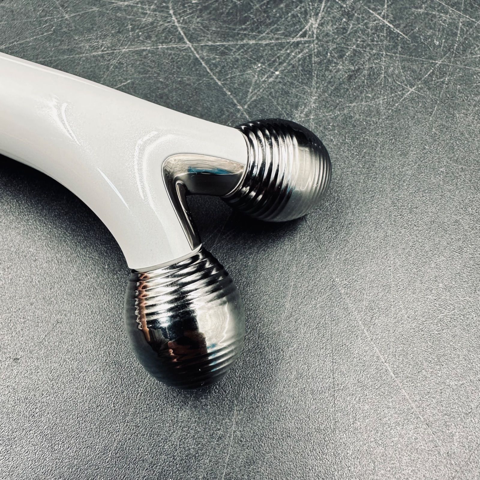 YA-MAN ウェイビー ミニローラー EMS EP-16W ホワイト - メルカリ