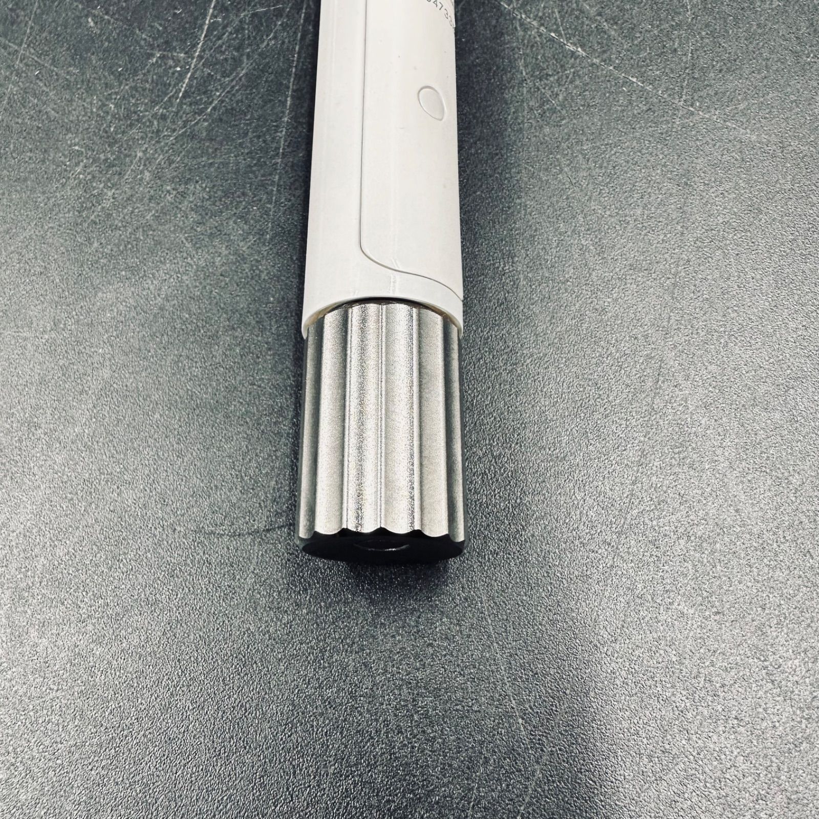 ウェイビーミニ　美顔器ローラー　EMS YA-MAN EP-16W EP16W 美顔ローラー WAVY mini（ウェイビー ミニ） ホワイト ヤーマン