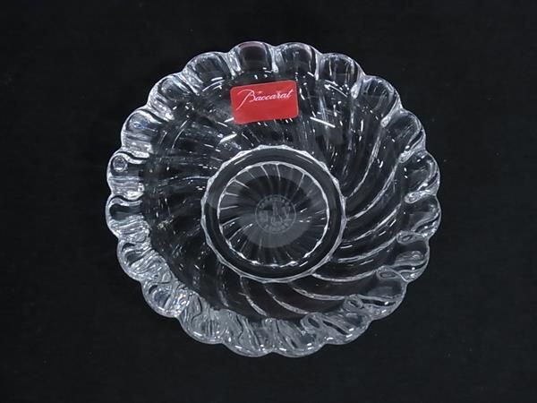 □新品□未使用□ Baccarat バカラ ボリュート クリスタルガラス 灰皿