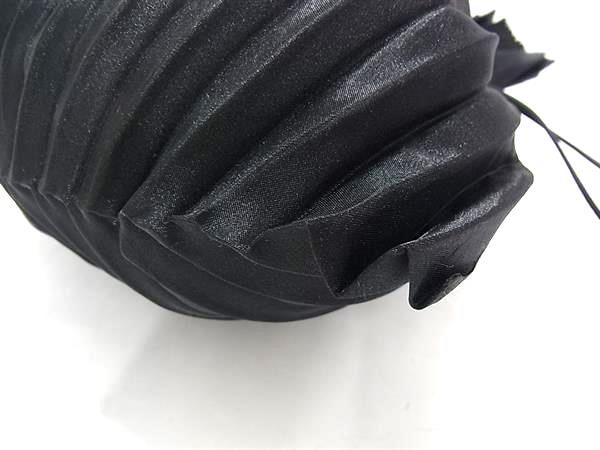 ✨新品未使用✨イッセイミヤケ　プリーツ 巾着 ポーチ 小物入れ ブラック ISSEY MIYAKE - □新品同様□ ISSEY MIYAKE イッセイミヤケ