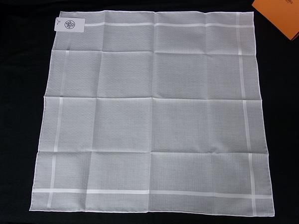 □新品□未使用□ HERMES エルメス Hレリーフ コットン100％ ハンカチ