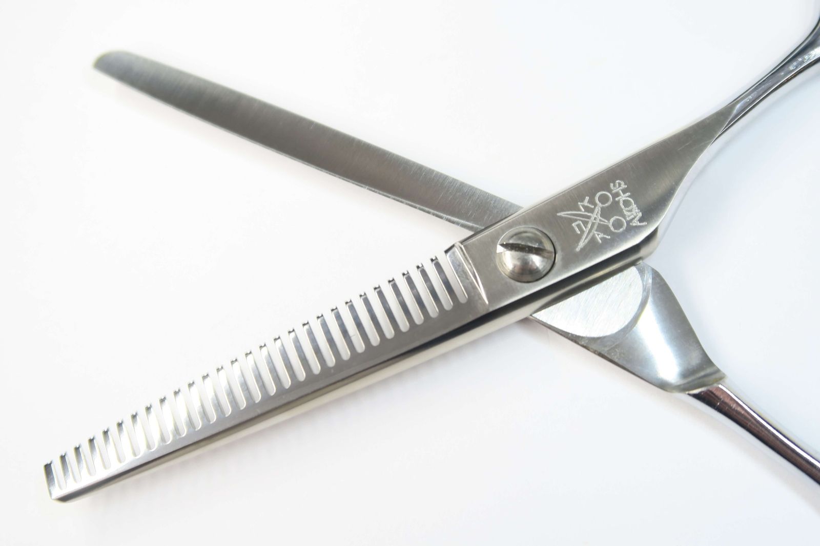 Cランク【AKKOHS アコス】 A5528 セニング 美容師・理容師 5.5インチ