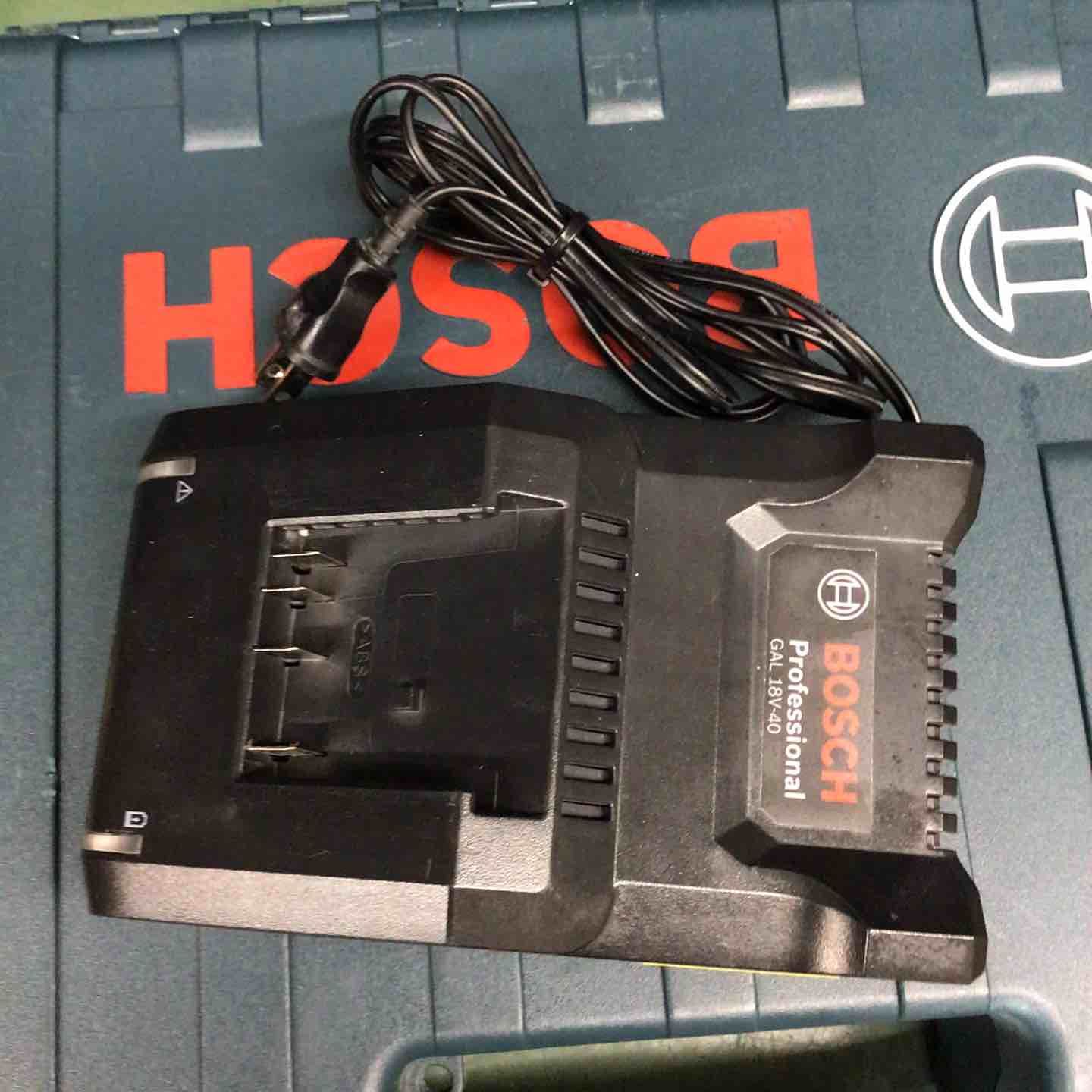 ボッシュ BOSCH 18 Vバッテリー インパクトドライバー GDR V-160