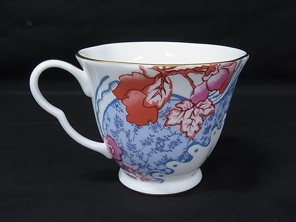 ♥ ウェッジウッド バタフライ ブルーム カップ＆ソーサー 食器 テーブルウェア ホワイト系 BR 1540