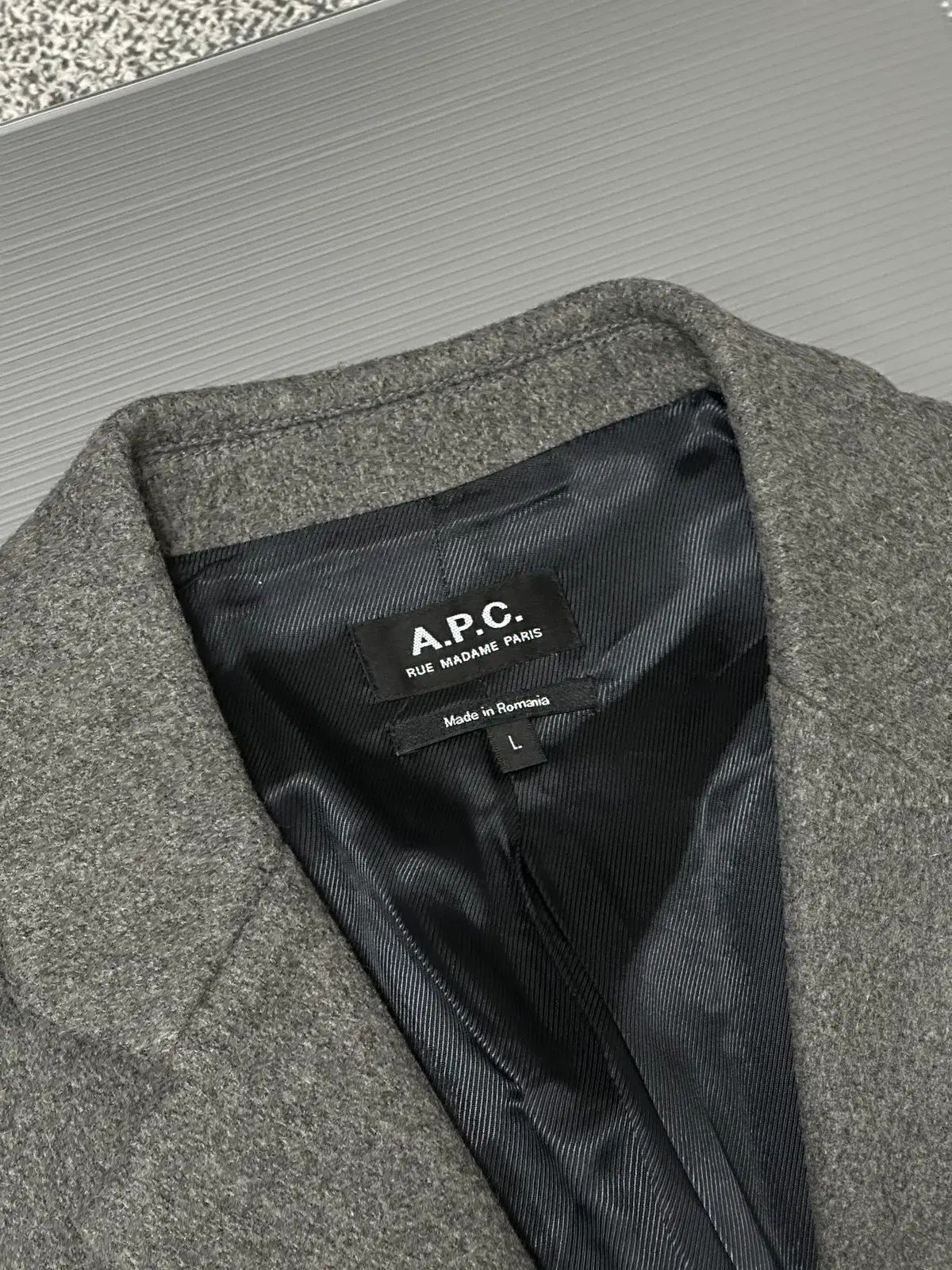 A.P.C. アーペーセー Visconti シングル コート 95 - メルカリ