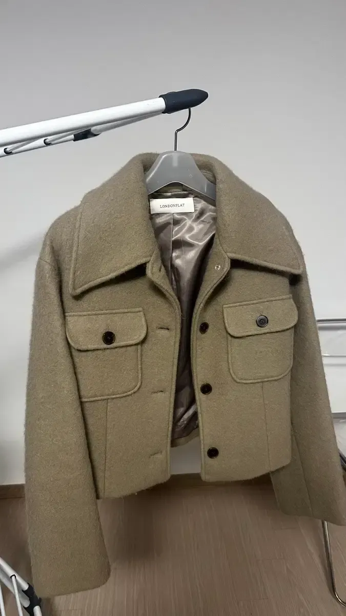 2026年最新】londonflatの人気アイテム - メルカリ