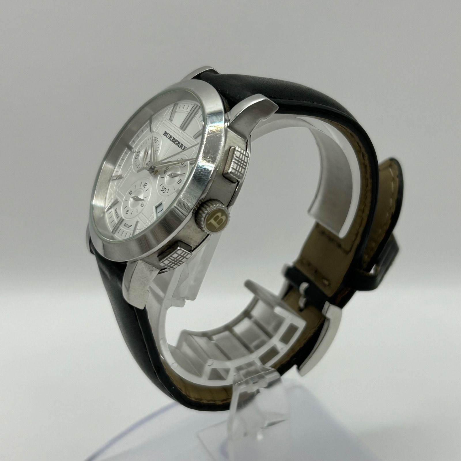 バーバリー QZ デイト クロノグラフ ブラック文字盤 シルバー メンズ
