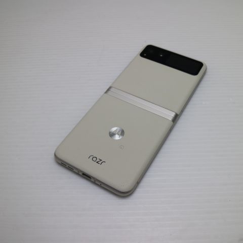 新品同様 SIMフリー motorola razr 40 バニラクリーム スマホ