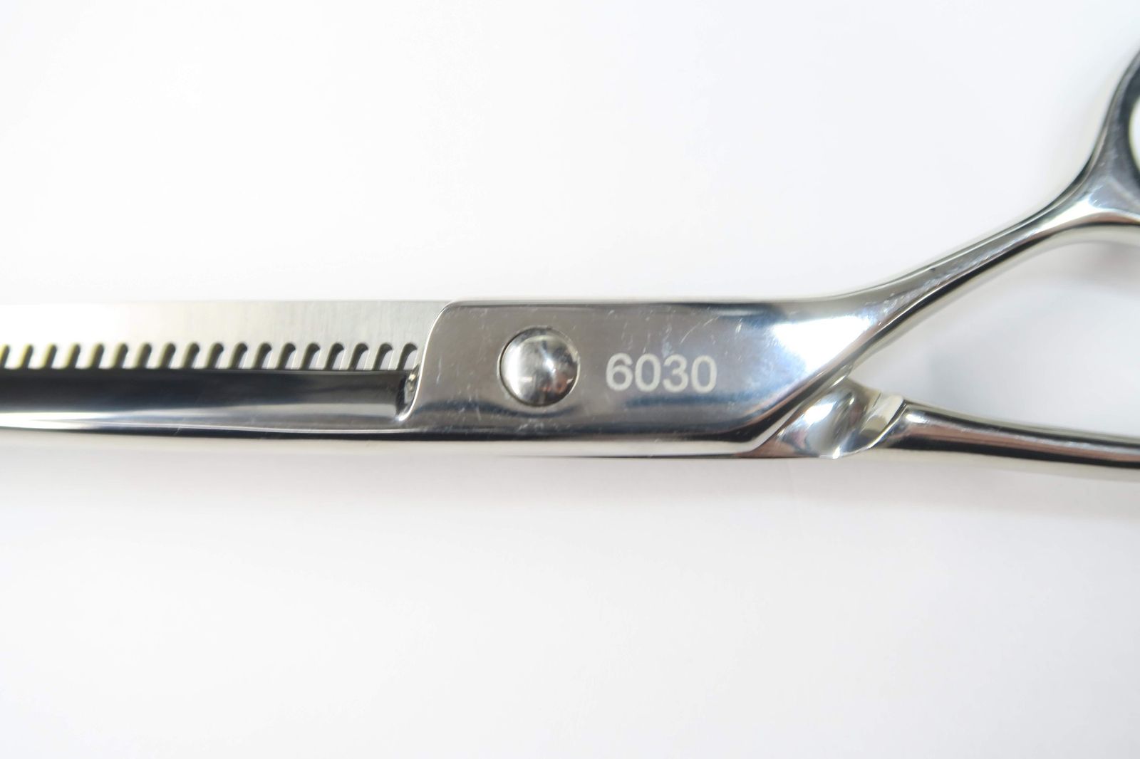 Cランク【AKKOHS アコス】 HR6030 セニング 美容師・理容師 6.0インチ