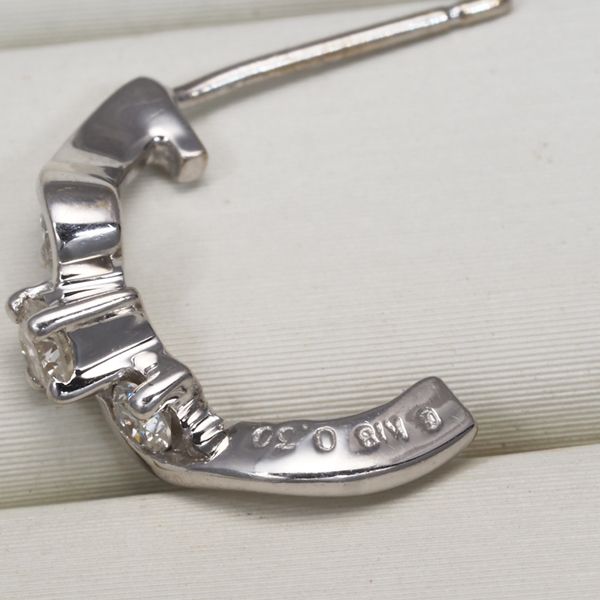 エステール ピアス ダイヤ ダイヤモンド 0.30ct/0.30ct K18WG #183734