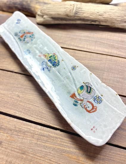 九谷焼 お皿 長皿 料亭風 宝尽くし 裏絵