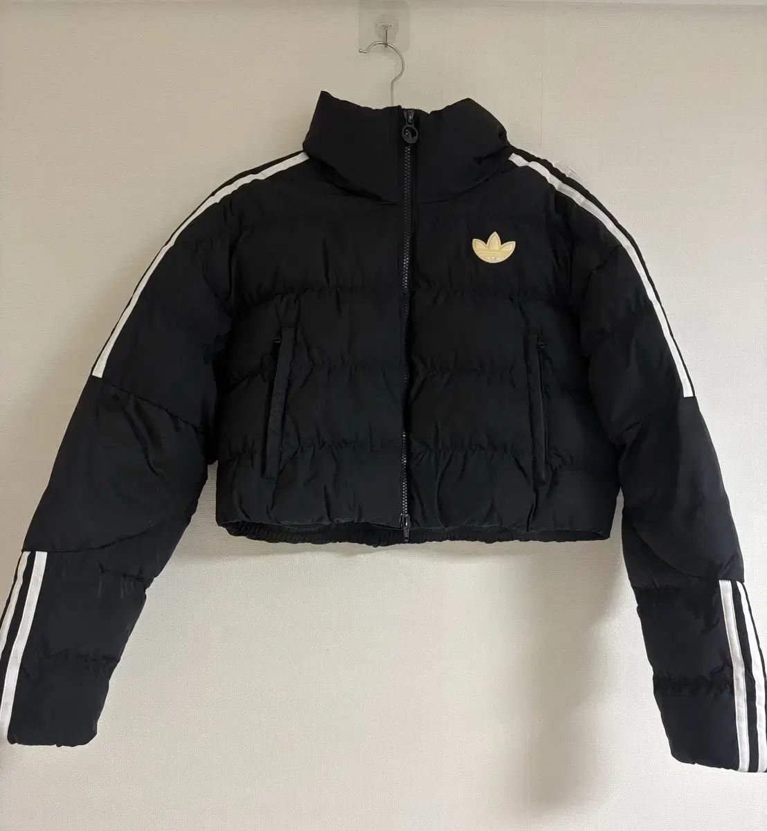アディダス クロップド パファー ダウン XS (送料無料) - メルカリ