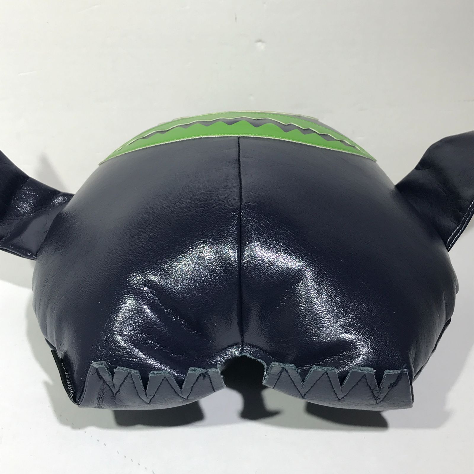 城東81-031] NEXUSVII ネクサスセブン NAUGA MONSTER ナウガモンスター