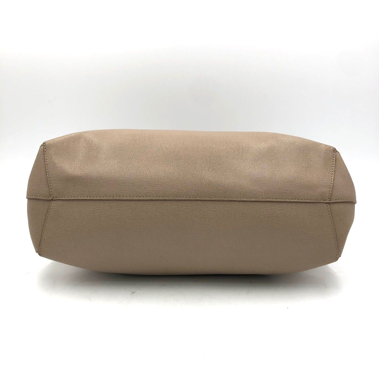 フルラ トートバッグ レザー ベージュ 肩掛け A4収納 シンプル 通勤