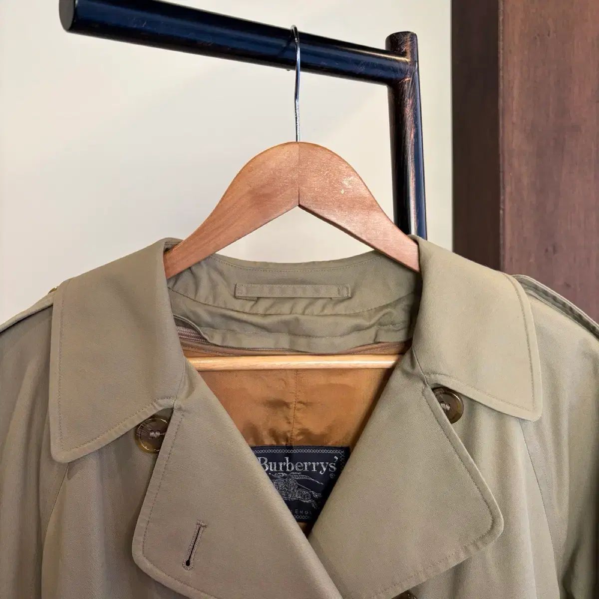 15939 - バーバリー ベージュ トレンチ コート - メルカリ