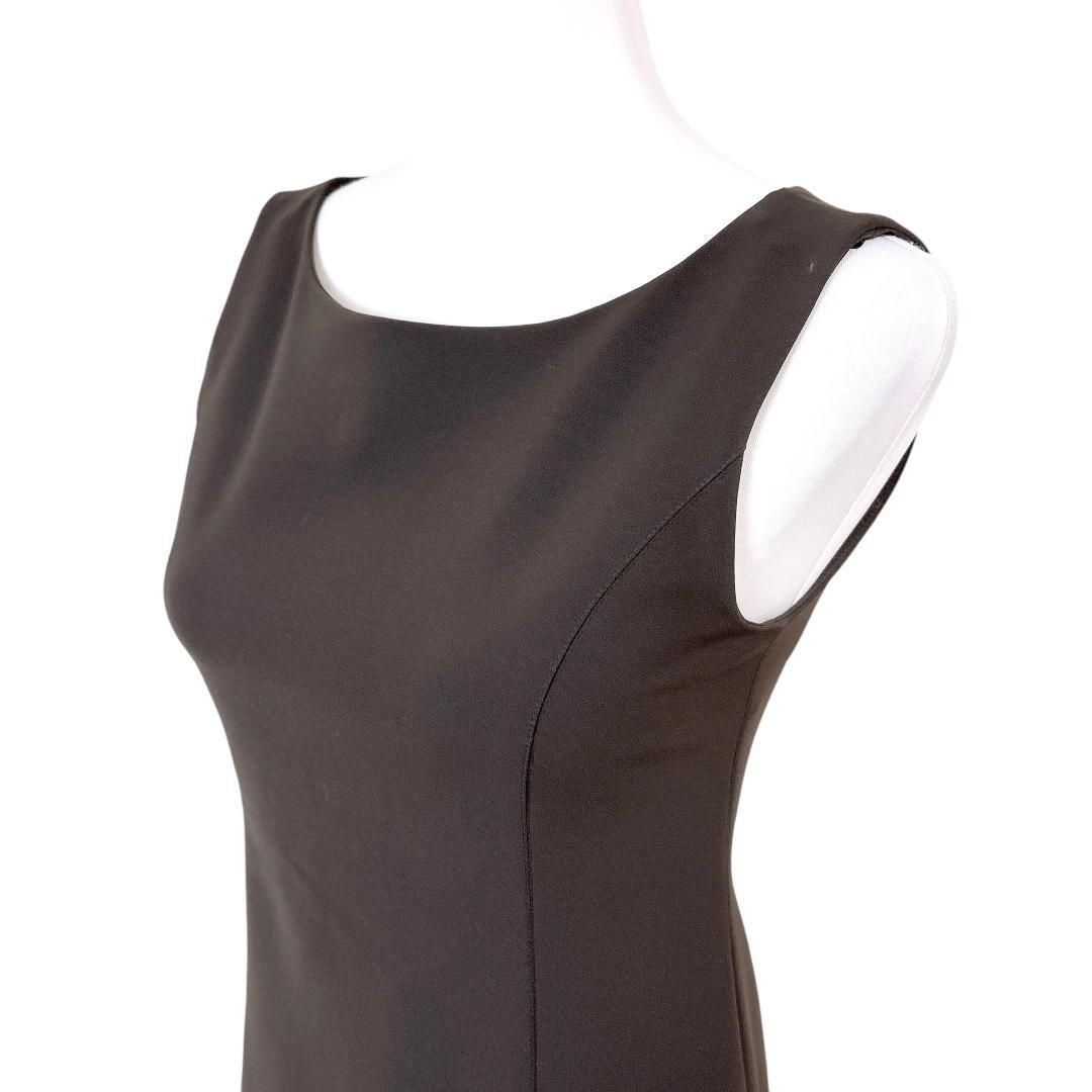 FOXEY ノースリーブワンピース 背面裾プリーツ 38 ブラウン - メルカリ 