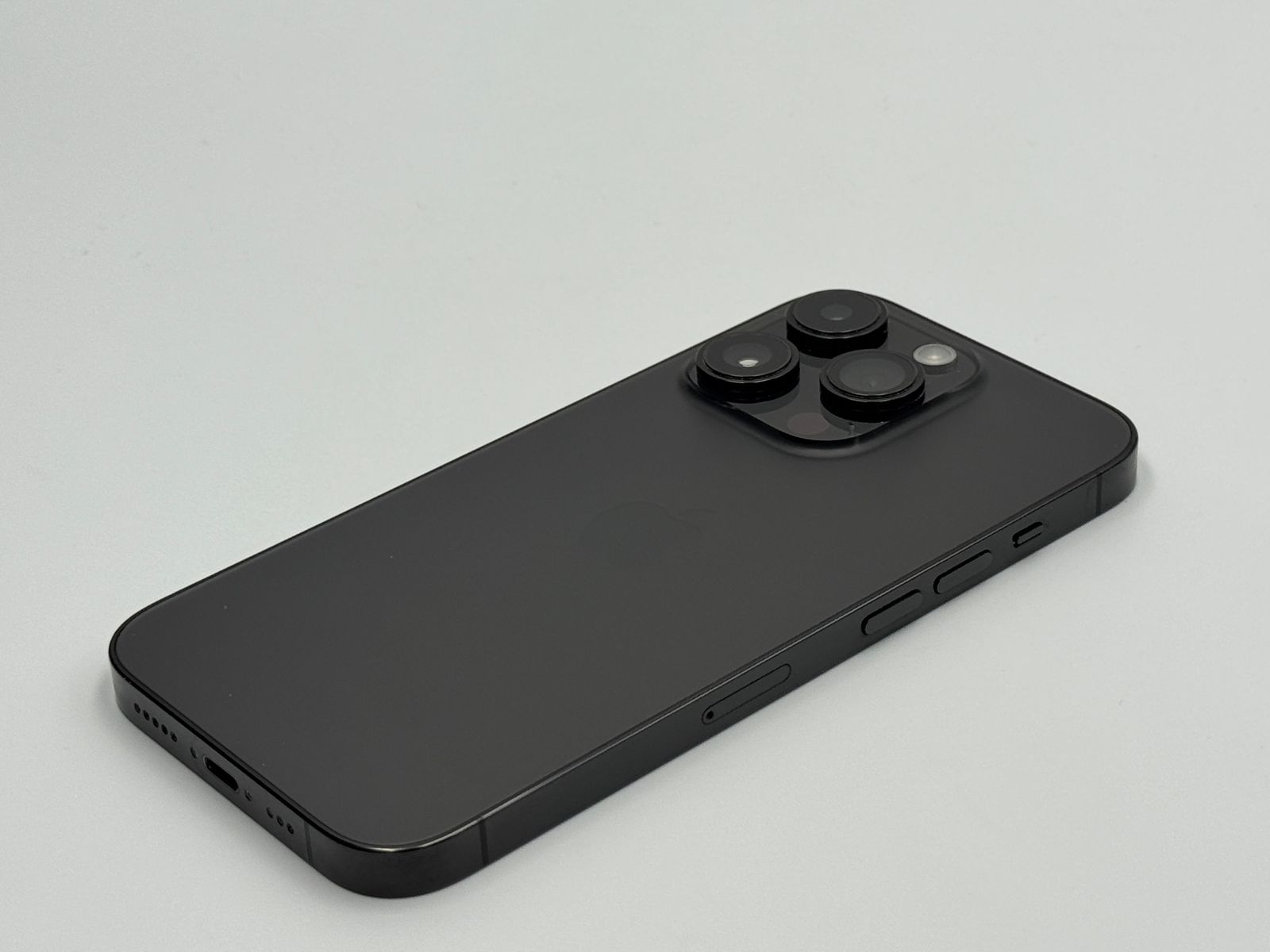 中古B】iPhone 14 Pro 256GB スペースブラック バッテリー【77%】SIM