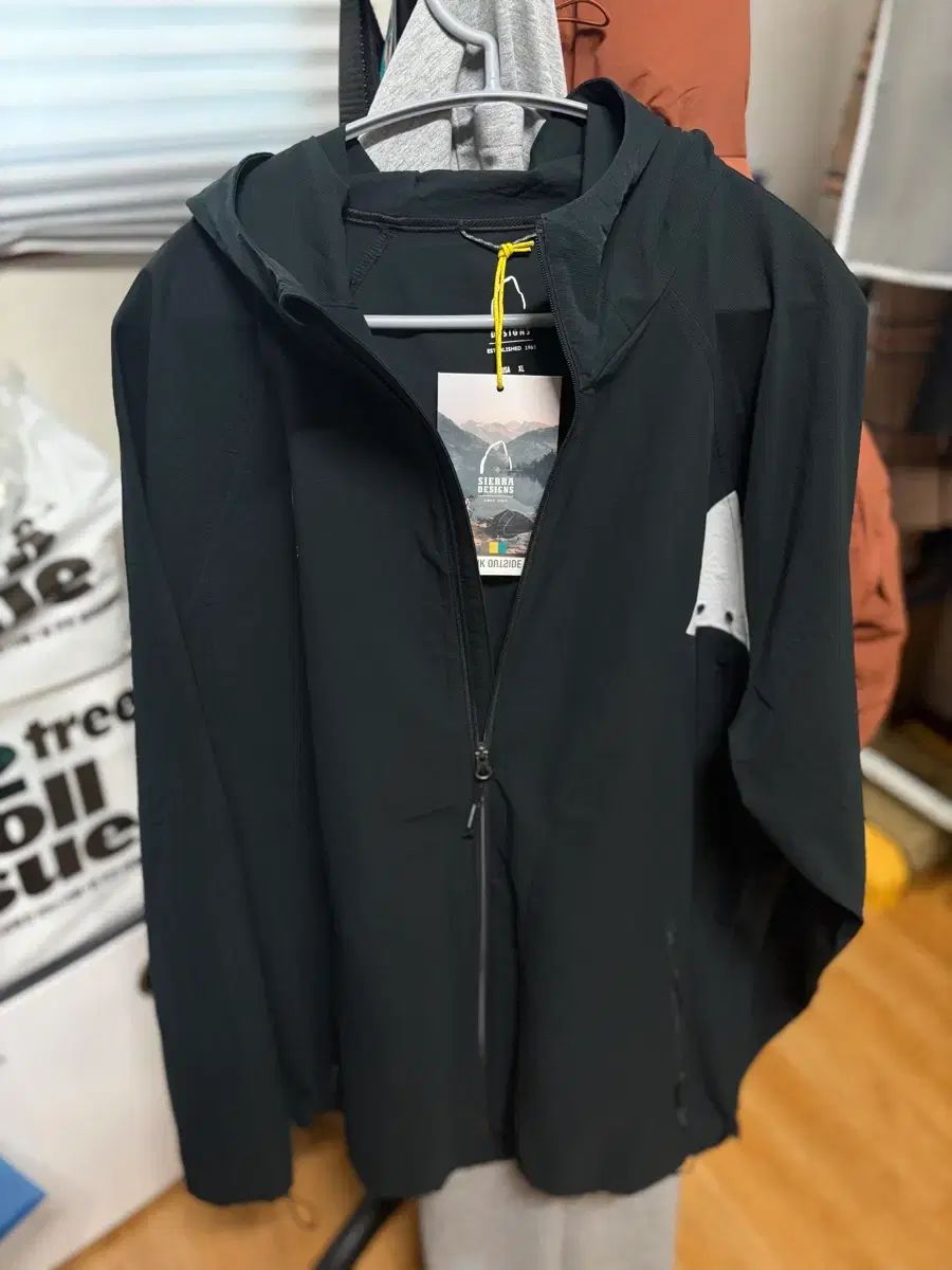 SIEラデザ イン ロサ ウィンドブレーカー 2 XL