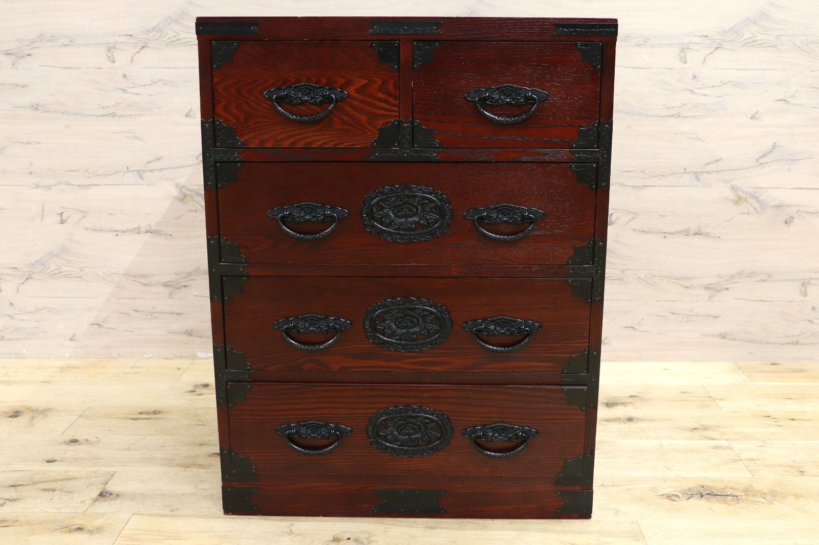 GMIS481A○民芸家具 欅材 整理箪笥 時代箪笥 4段チェスト 鉄金具 和