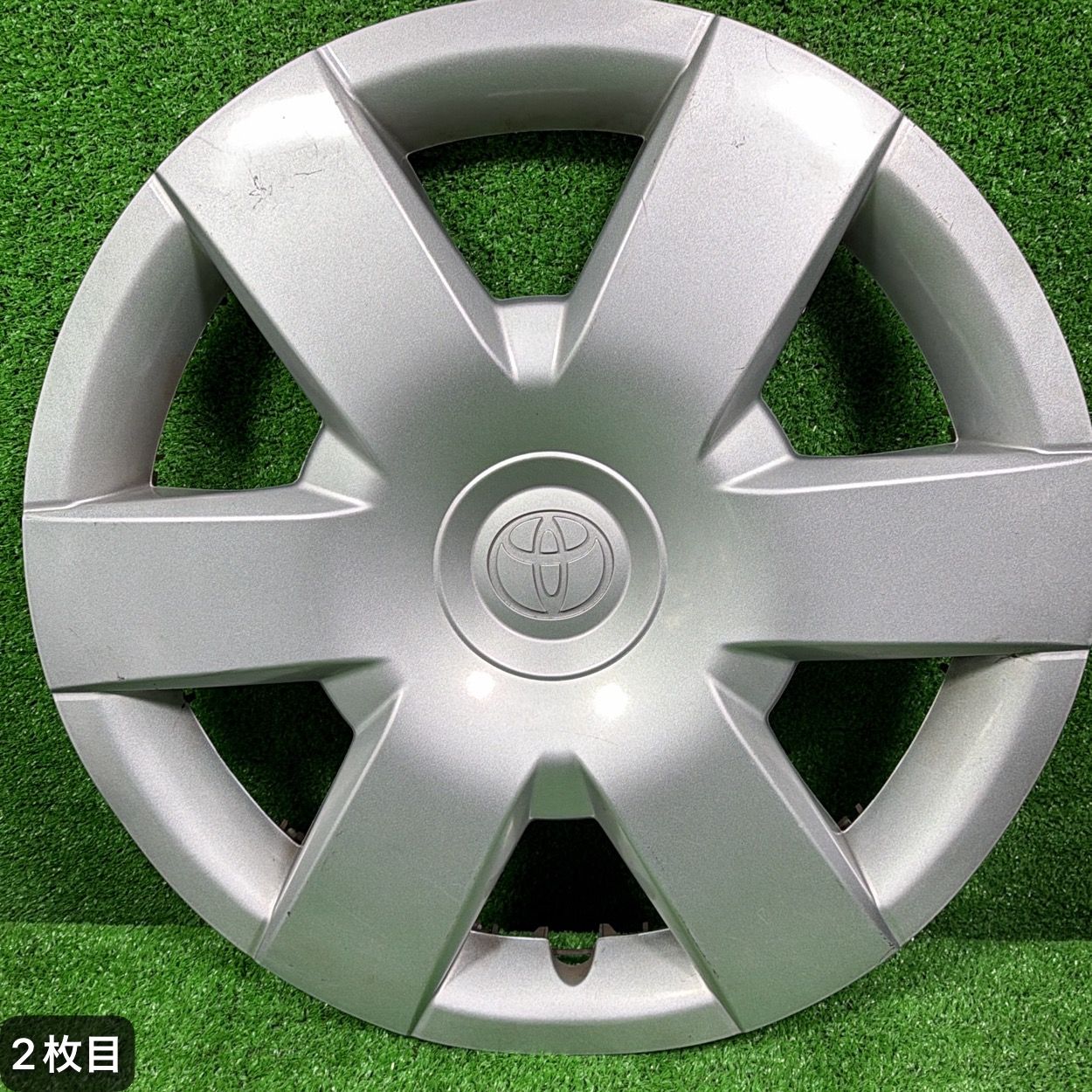 純正】 トヨタ ハイエース 200系 15インチ ホイールカバー 4枚セット