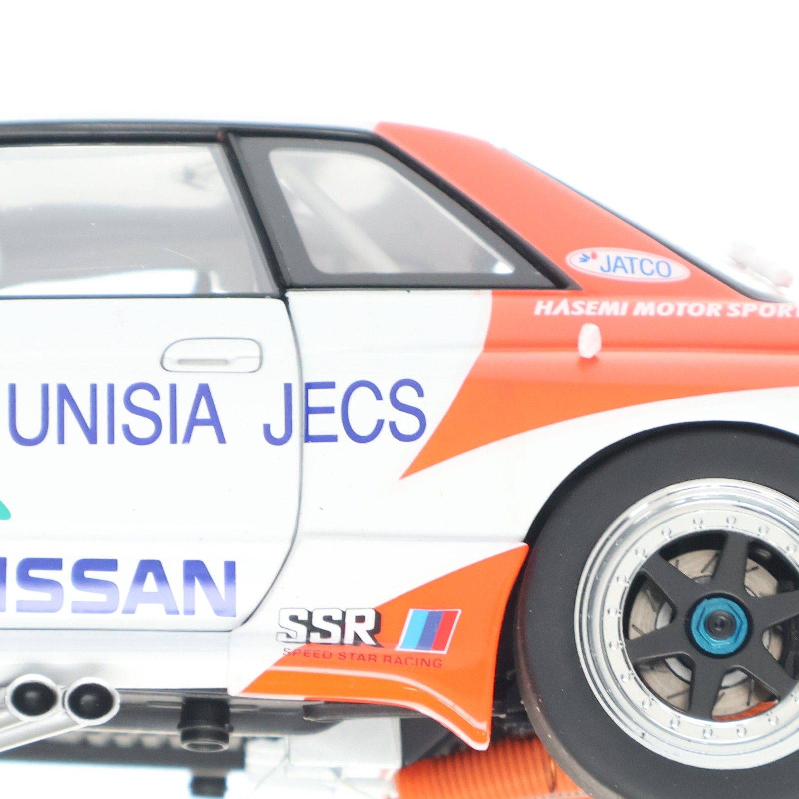 MILLENNIUM 1/18 NISSAN SKYLINE(スカイライン) GT-R R32 GROUP A 1993