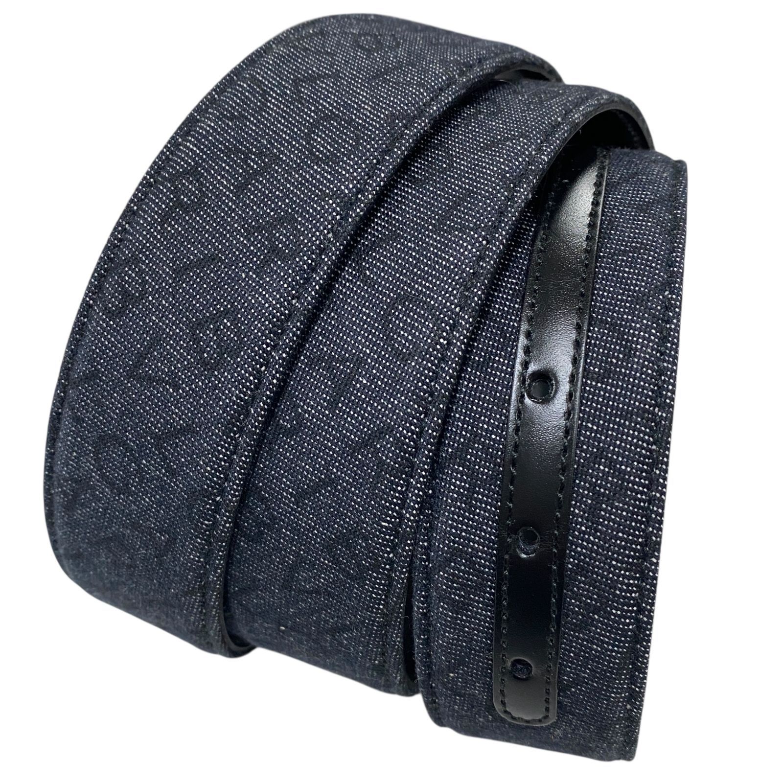 未使用級　BVLGARI ベルト　サークルロゴ　キャンバス　レザー　イタリア製 ブルガリ B-Zero1 サークルロゴ グレインレザーベルト 黒 ブラック