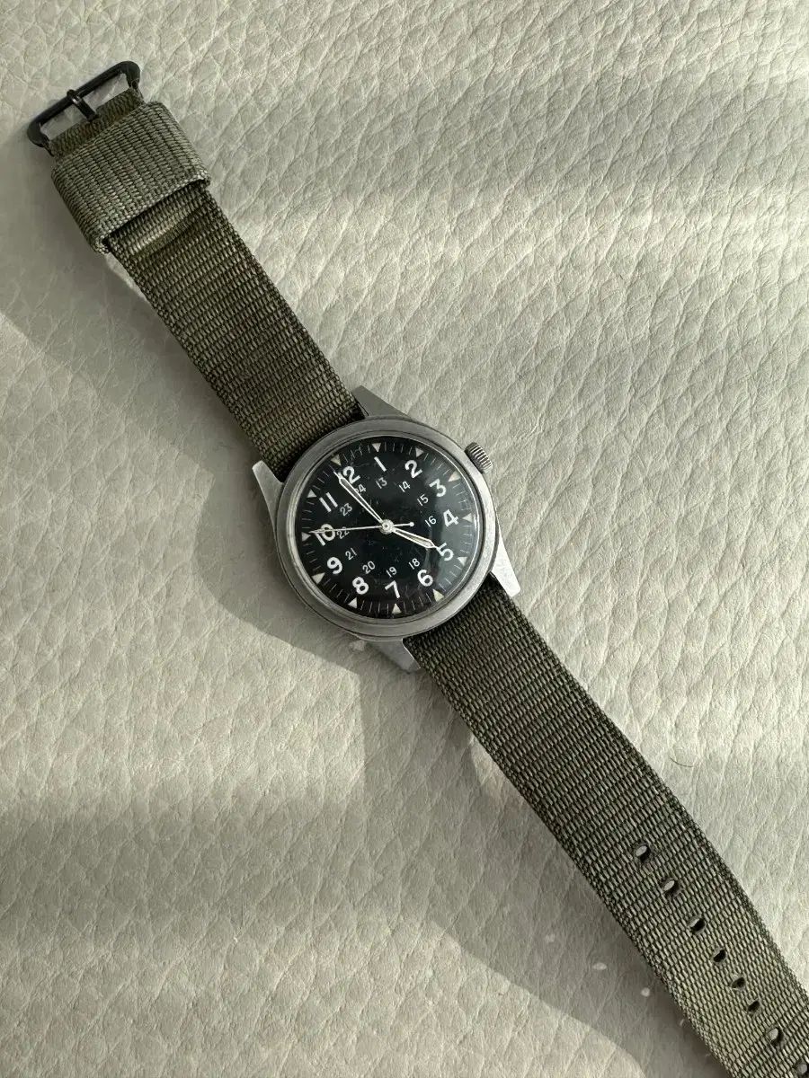 ベンルース 3818b ベトナム戦争 ミリタリー 級 支給 時計