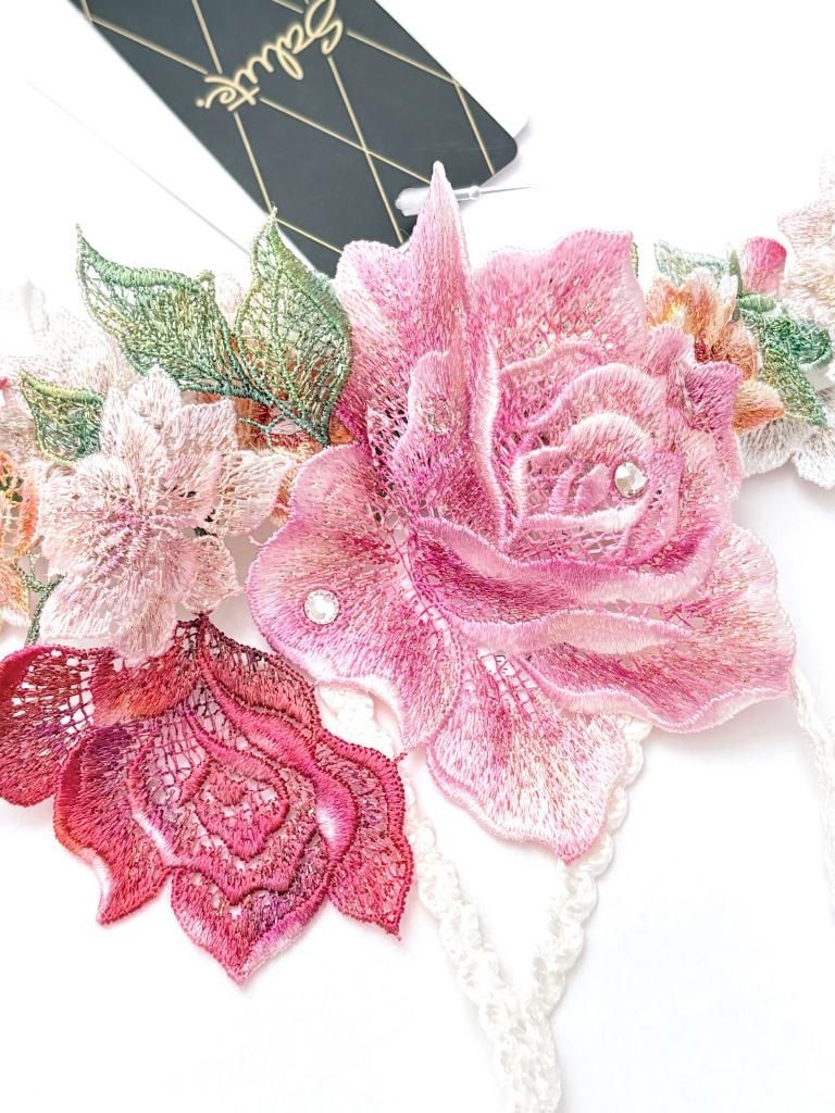 サルート ワコール ガーターベルト 09G インドの花嫁 М Wacoal - サルート 09グループ インドの花嫁 ガーターベルトM&ソングM