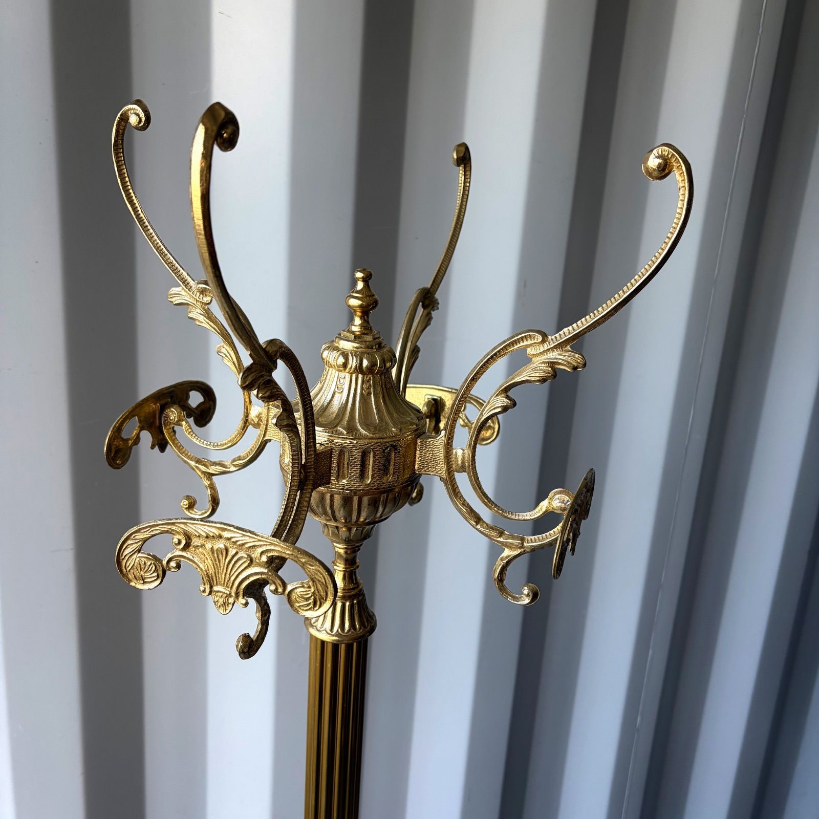 取付無料！イタリア製 真鍮 ゴールド おしゃれインテリアコート