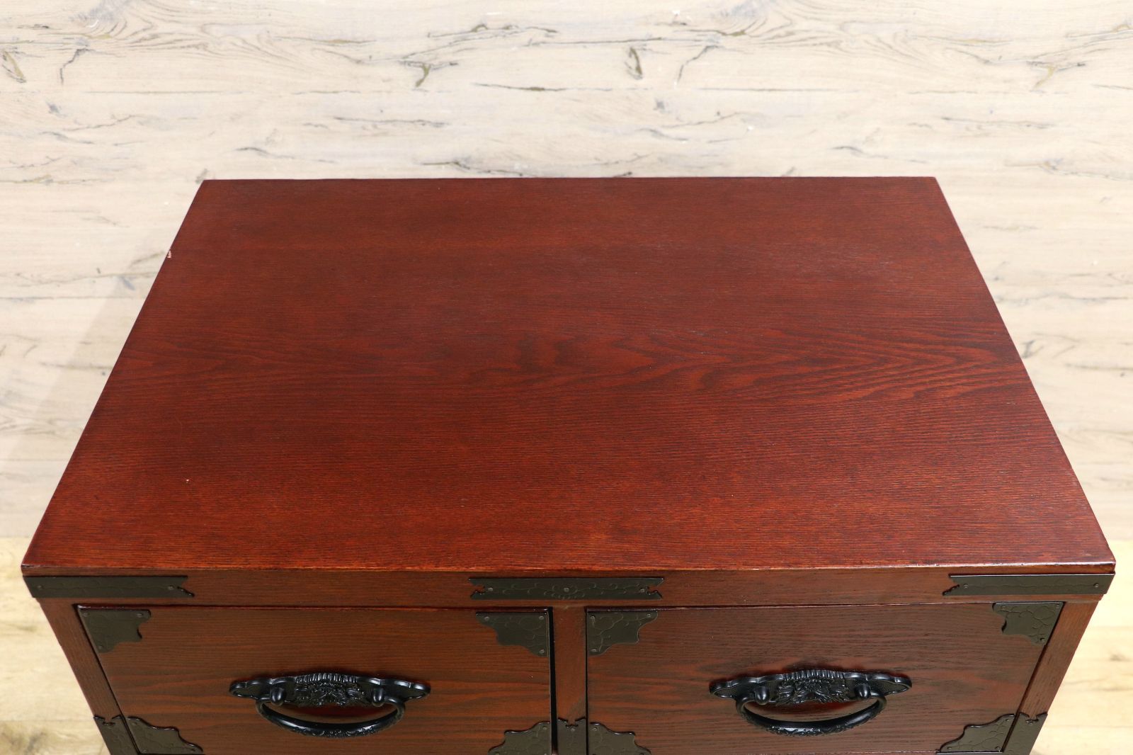 GMIS481B○民芸家具 欅材 整理箪笥 時代箪笥 4段チェスト 鉄金具 和