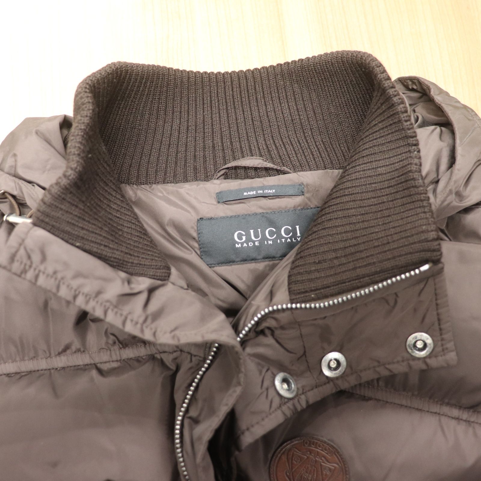 ITY14LUBJ0G8 GUCCI グッチ ダウン ベスト ブラウン メンズ サイズ 58 フード トップス アウター ITY14LUBJ0G8 GUCCI グッチ ダウン ベスト ブラウン メンズ サイズ 58