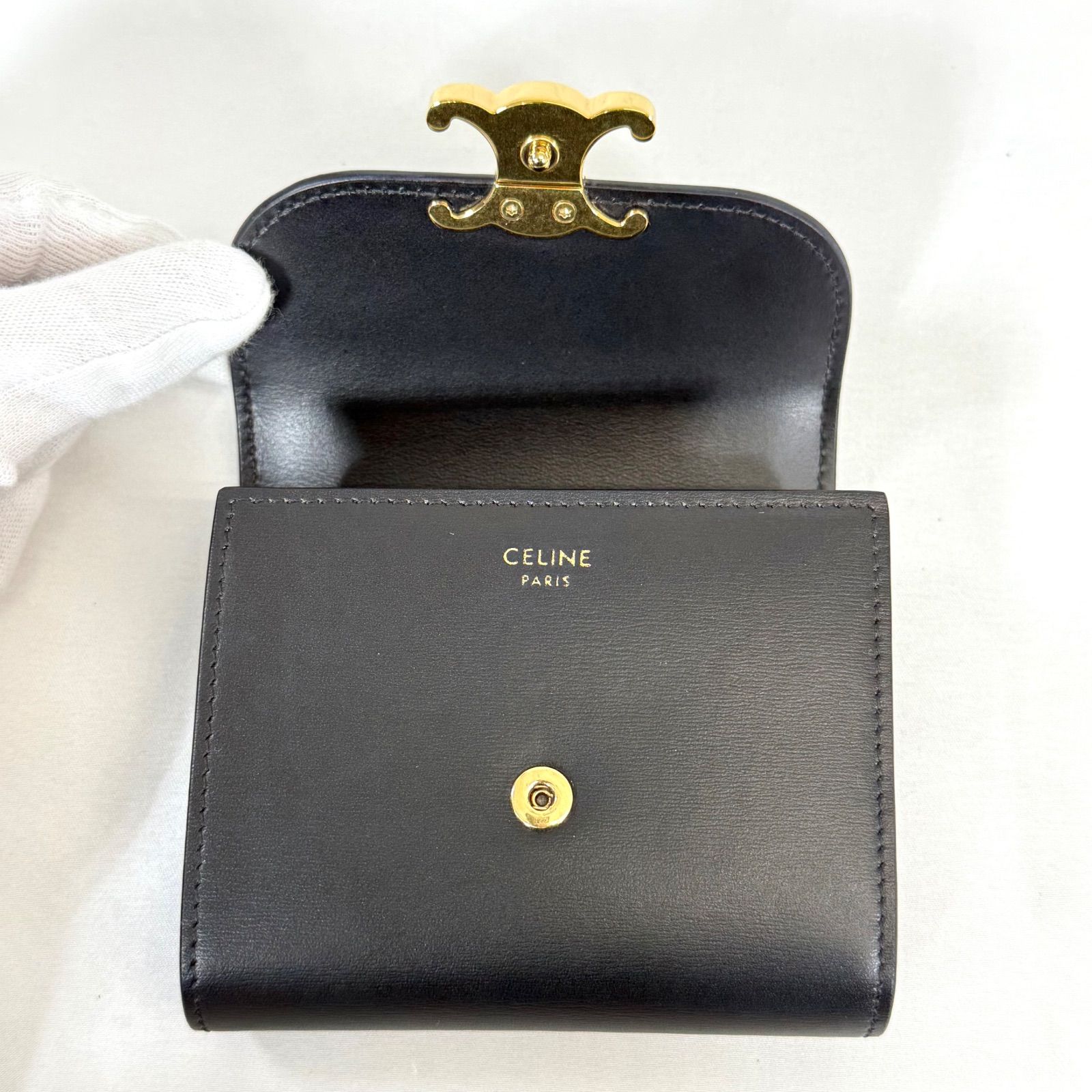 人気・美品】CELINE セリーヌ トリオンフ スモール フラップ