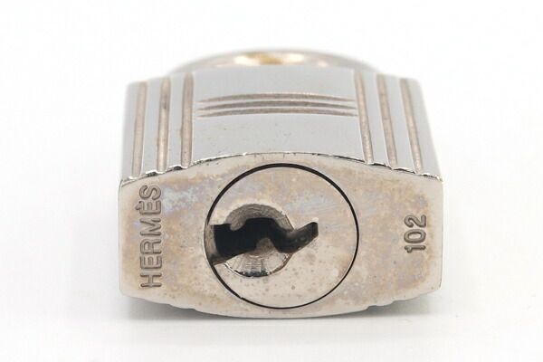 エルメス カデナ シルバー メタル 中古 嘉手納 南京錠 - メルカリ