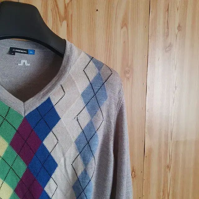 J.LINDEBERG(J.リンドバーグ) Vネック ニット M - メルカリ