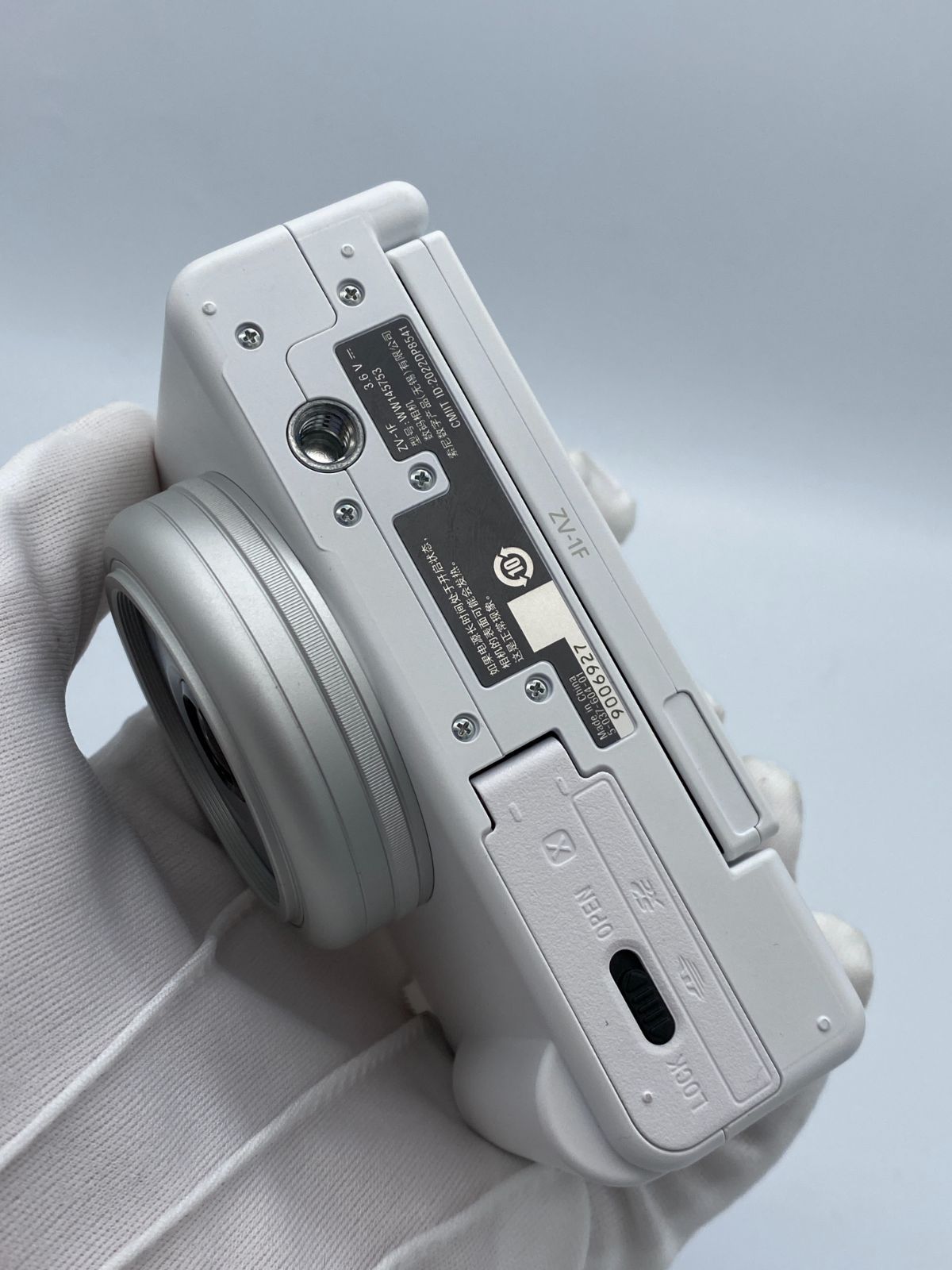 返品保証・動作確認済】SONY ZV-1F Vlogカメラ ホワイト 外観良好 三脚