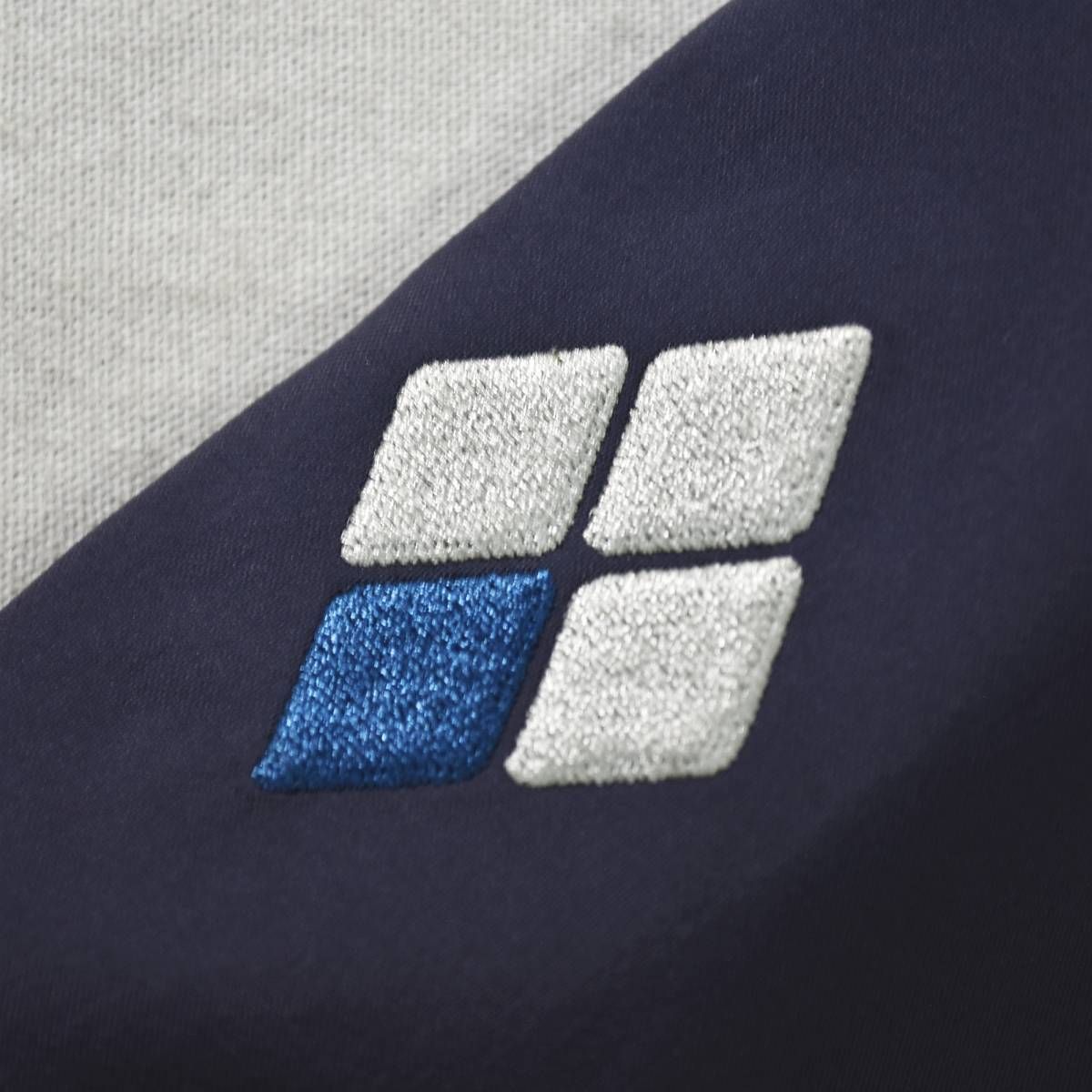 ウィンドブレーカー