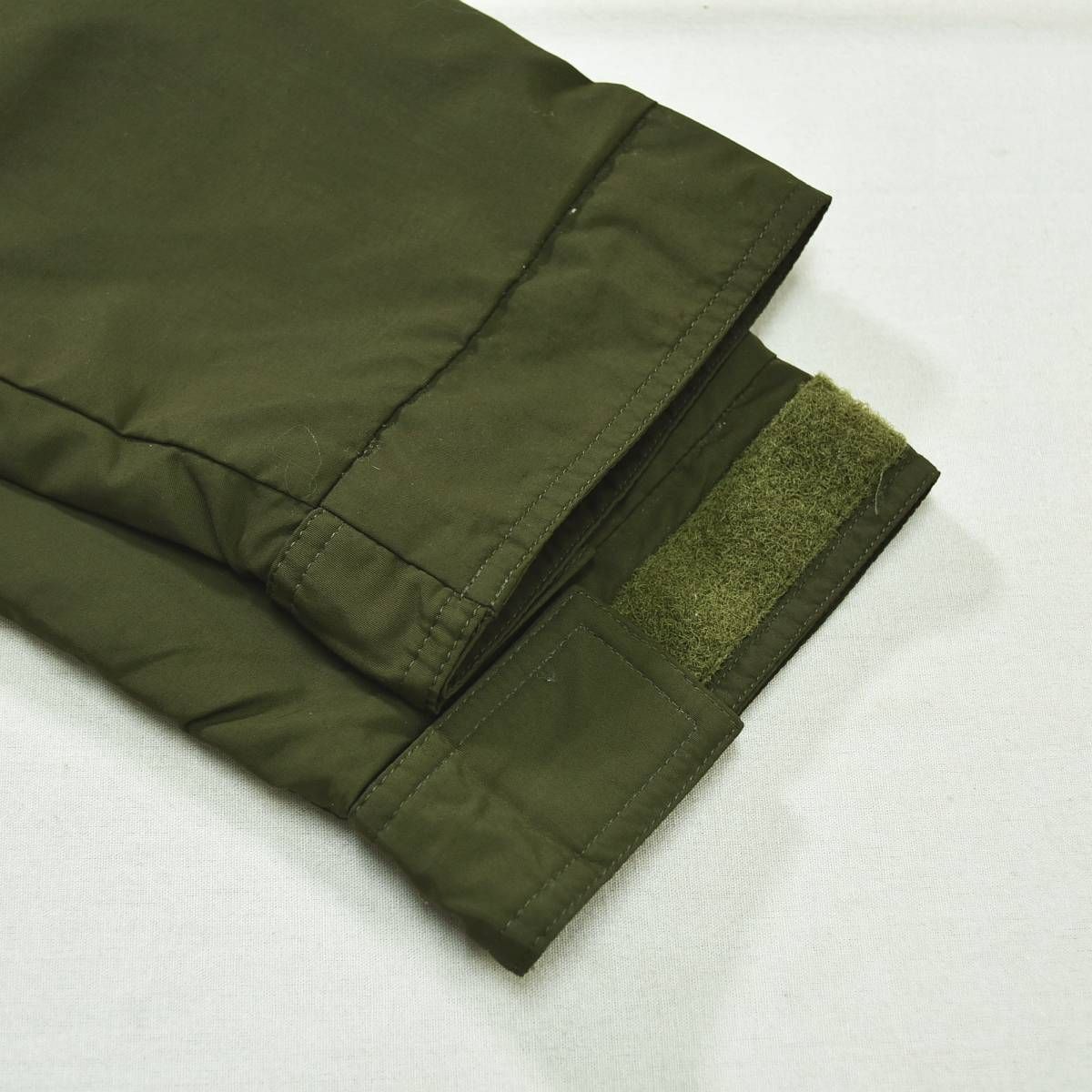  ノースフェイス THE NORTH FACE アースリージャケット EARTHLY JACKET ナイロンジャケット ウィンドジャケット ウィンドブレーカー 裏地メッシュ アウトドア 普段使い L オリーブ メンズ ジャケット アウター