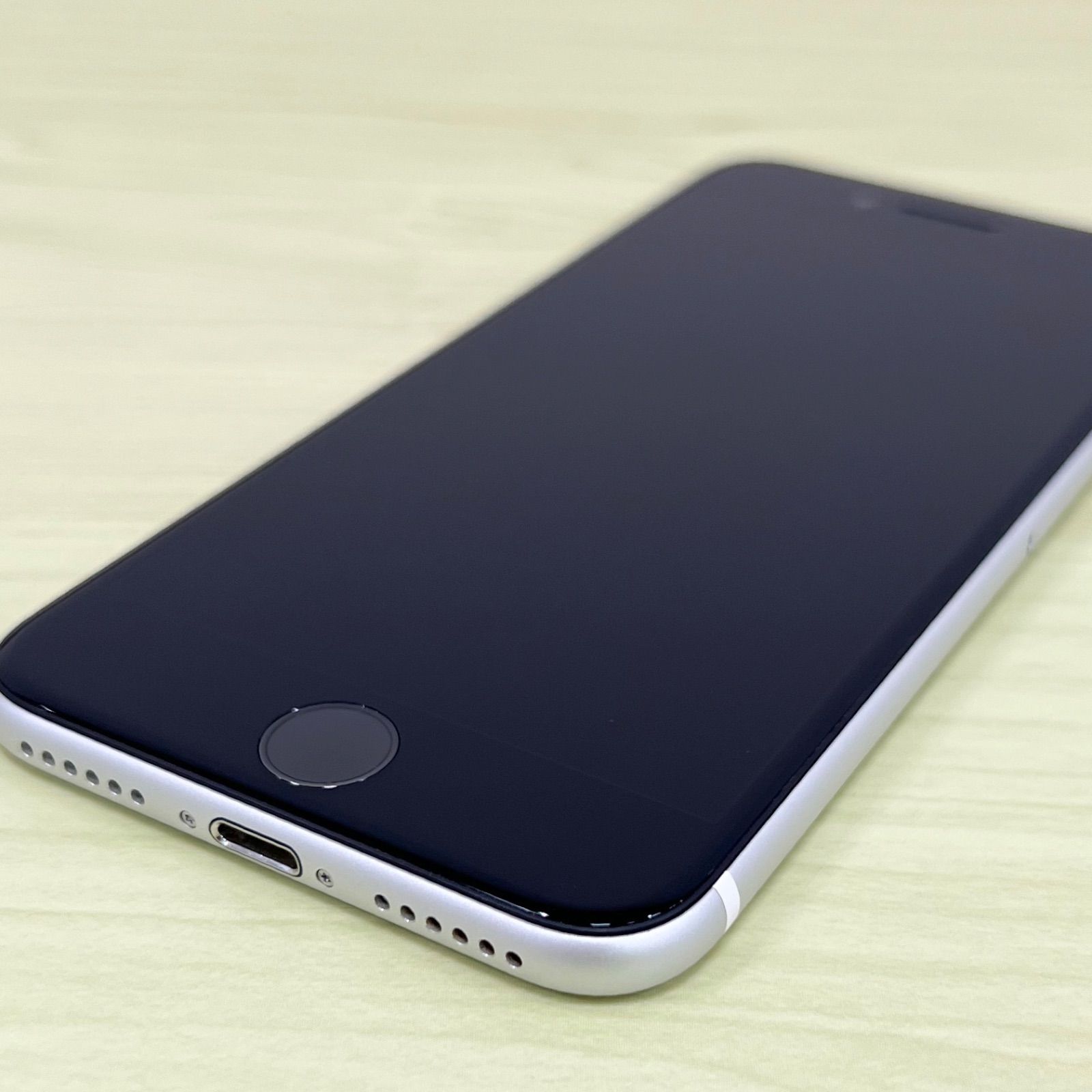 iPhoneSE2 64GB ホワイト SIMフリー 21736 - メルカリ