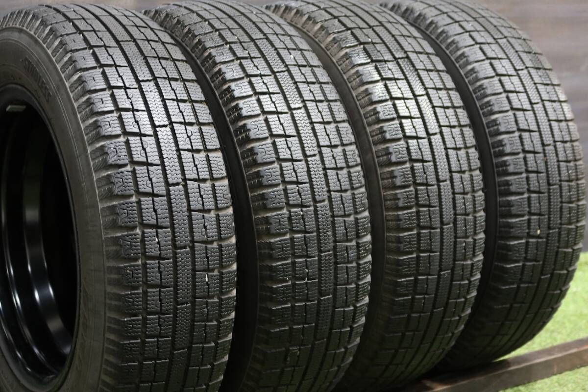 <バリ溝/冬タイヤ>A-TECH 14in 5.5J +38 PCD100 ガリット G5 165/70R14 アクア ヴィッツ パッソ ...