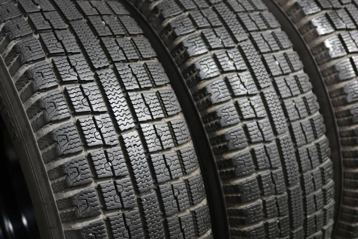 <バリ溝/冬タイヤ>A-TECH 14in 5.5J +38 PCD100 ガリット G5 165/70R14 アクア ヴィッツ パッソ ...